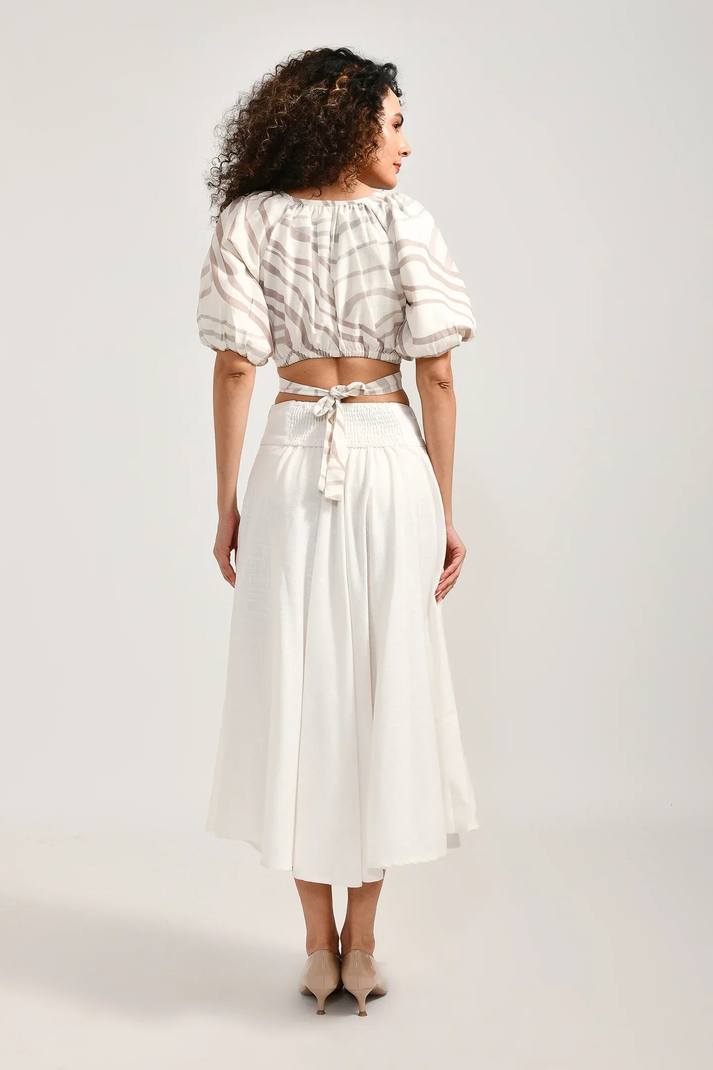 Elegant Contrast Clothing Set - Meerabella