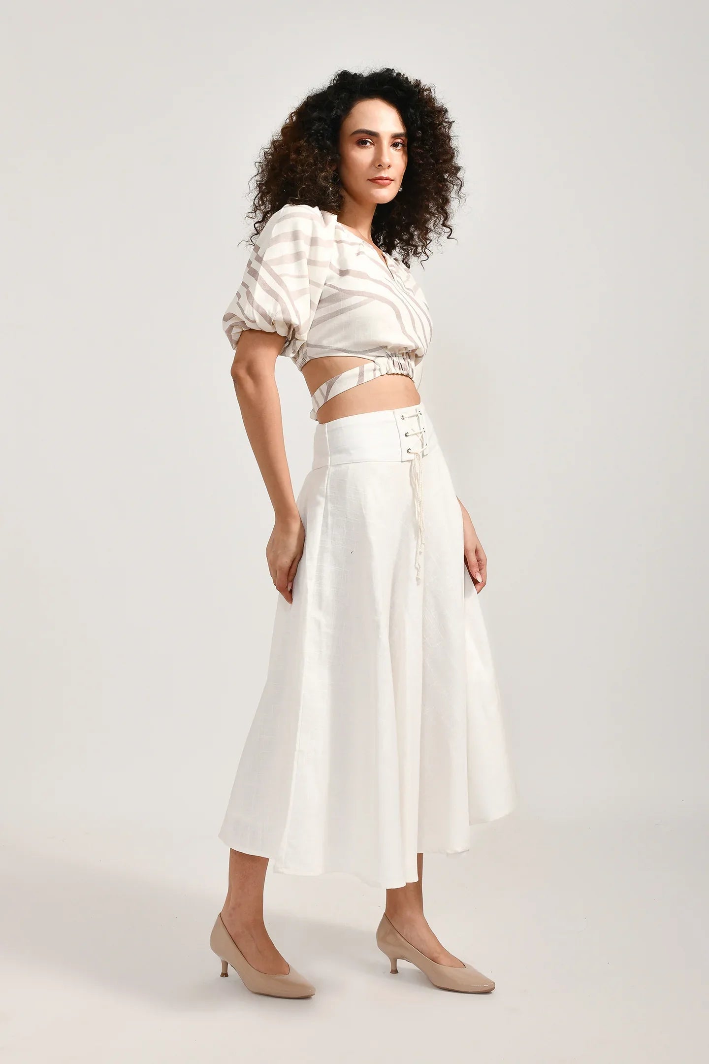Elegant Contrast Clothing Set - Meerabella