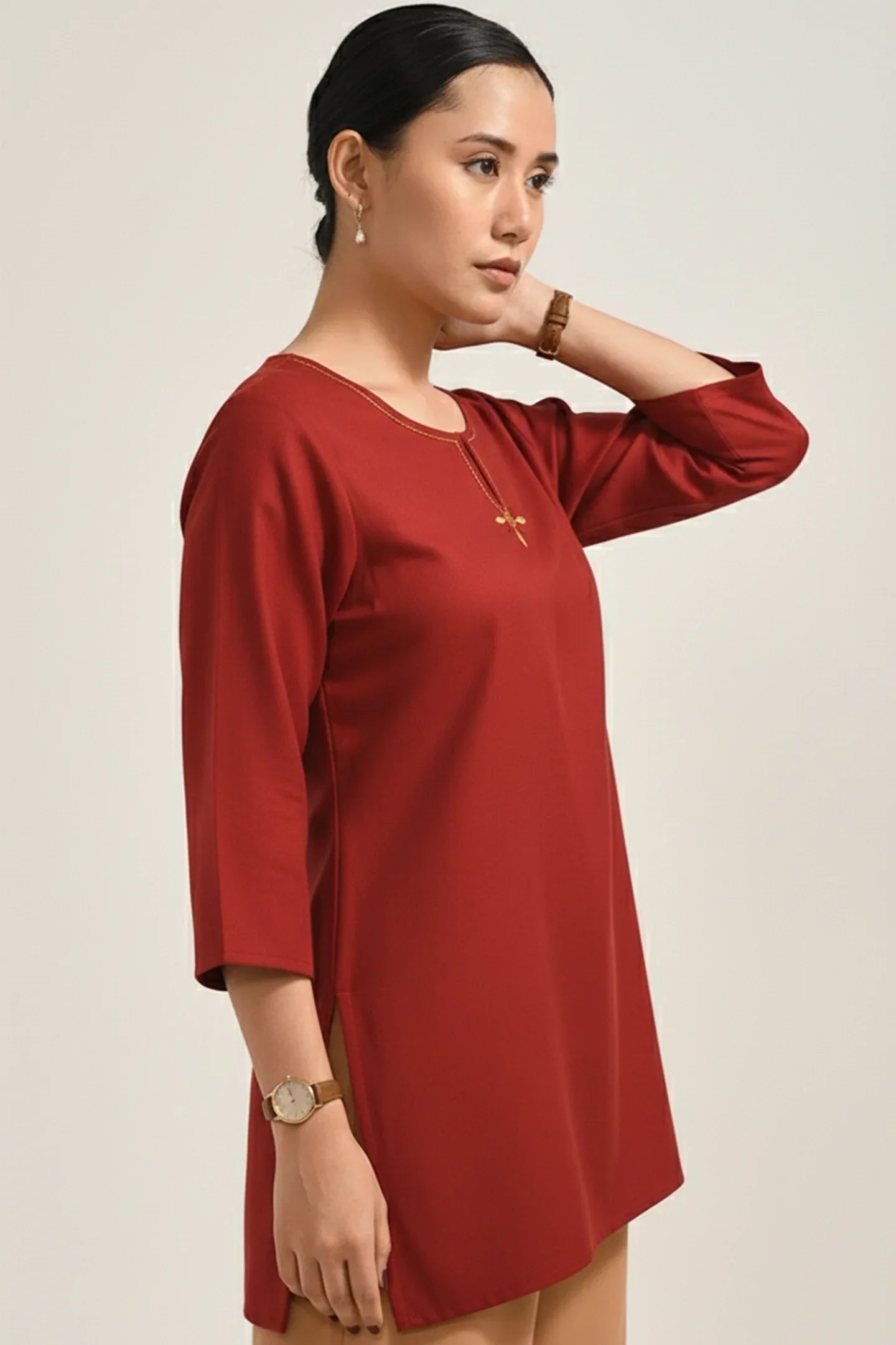 Crimson Classic Top - Meerabella