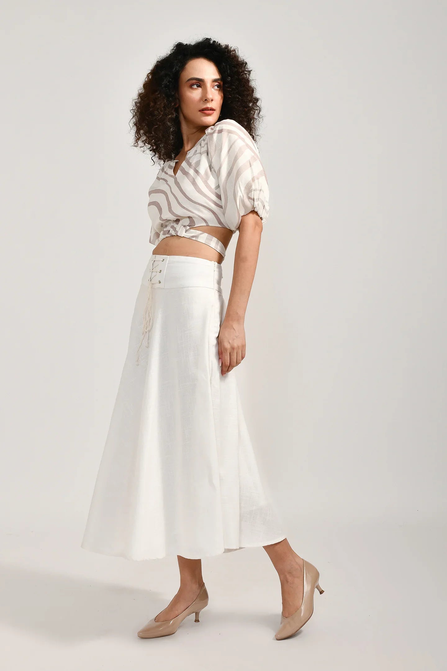 Elegant Contrast Clothing Set - Meerabella