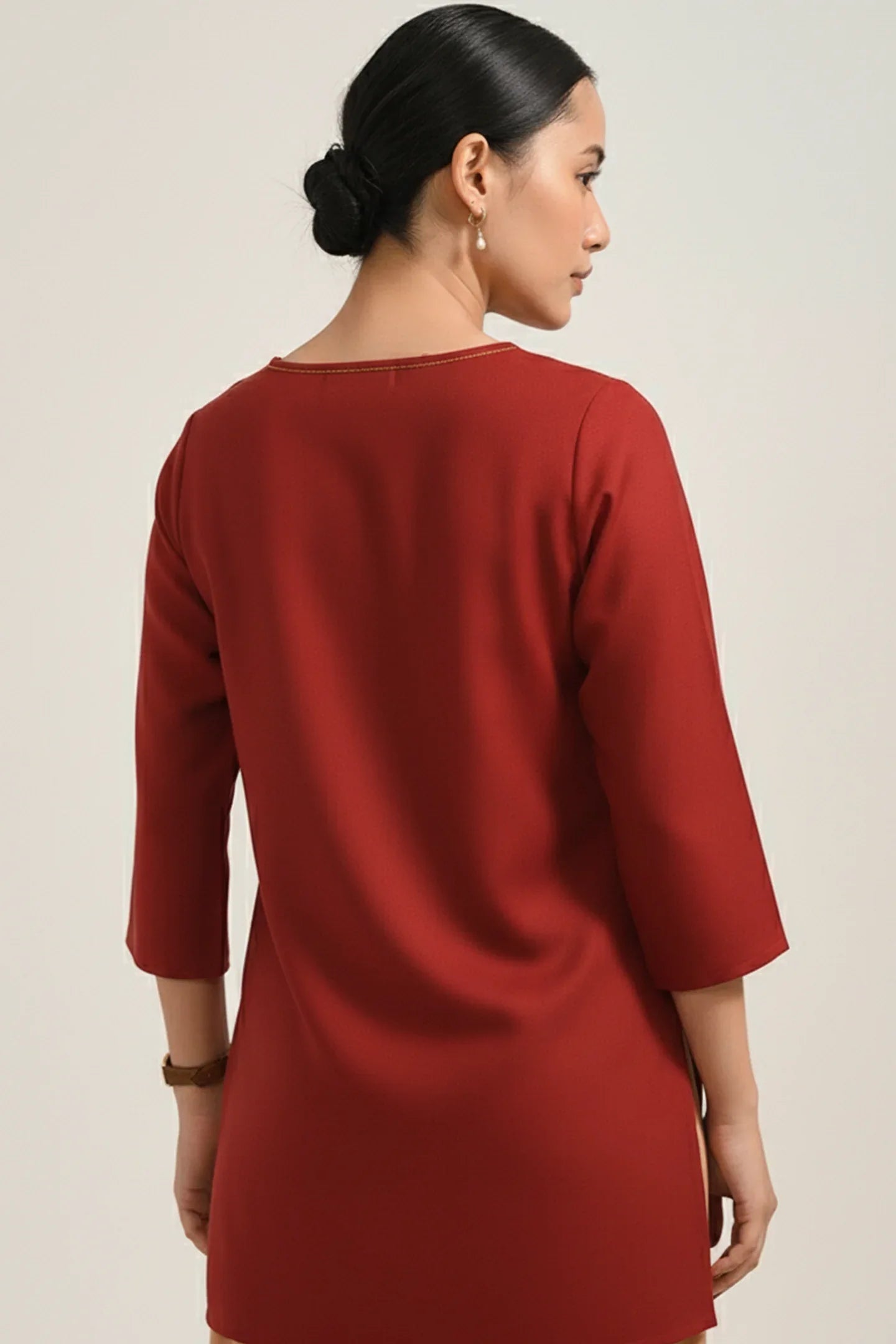 Crimson Classic Top - Meerabella